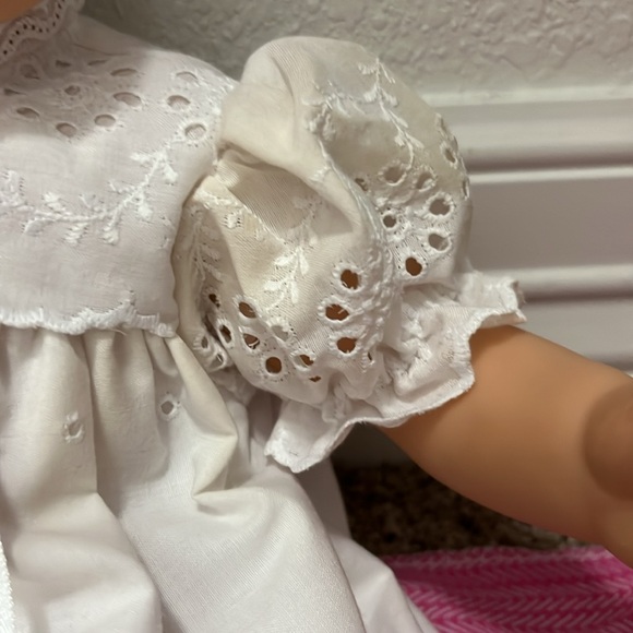 Vintage Itty Bitty Baby Doll with bag.From the mid 1990s, rare. - Picture 8 of 17